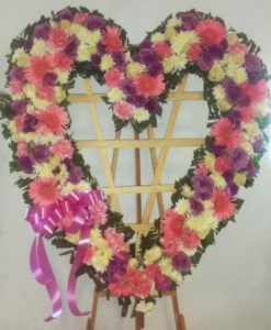 Corona de Corazón - Flores, Florería, Floristería