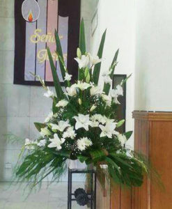 Arreglo para Altar - Flores, Florería, Floristería