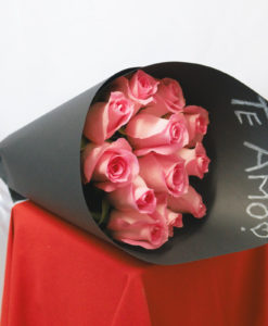 Bouquet de 12 Rosas en Negro - Flores, Florería, Floristería