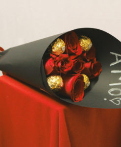 Bouquet de 6 Rosas con Chocolates en Negro - Flores, Florería, Floristería