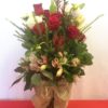 Docena de Rosas con Lilys en Jarrón - Flores, Florería, Floristería