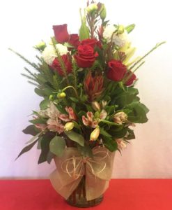 Docena de Rosas con Lilys en Jarrón - Flores, Florería, Floristería