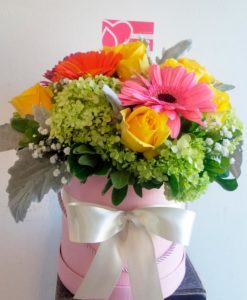 Caja con Rosas, Gerberas y Hortensias - Flores, Florería, Floristería