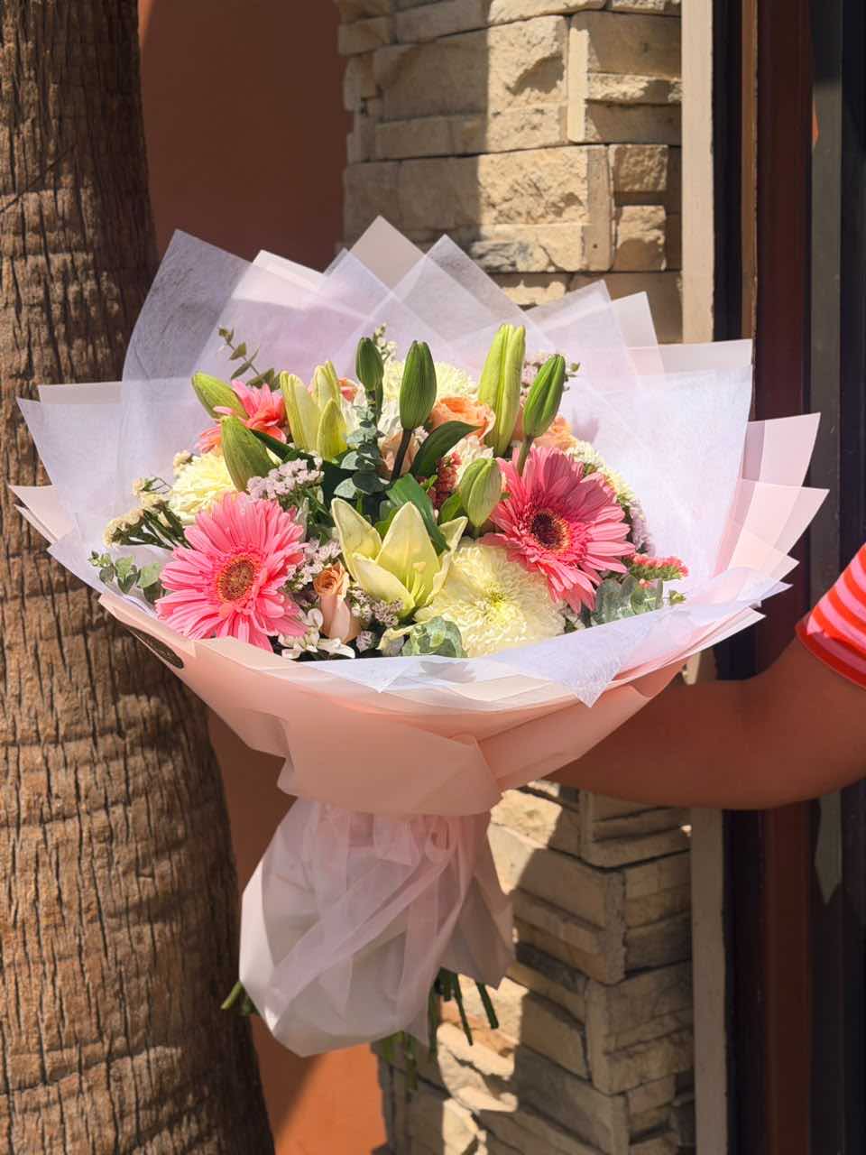 Ramo de Gerberas y Lilys - 26AG10